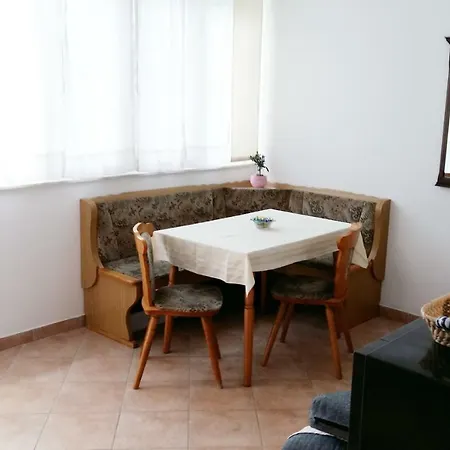 Kacunic Apartman *